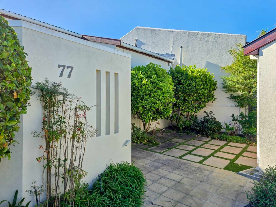 2 Bedroom Property for Sale in Plumstead Western Cape